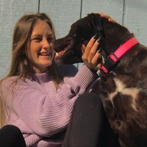 Meet your Posher, Myra